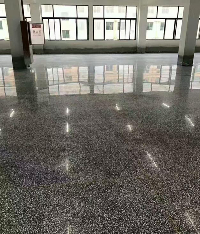 環(huán)氧平涂地坪涂料的優(yōu)勢(shì)與效果