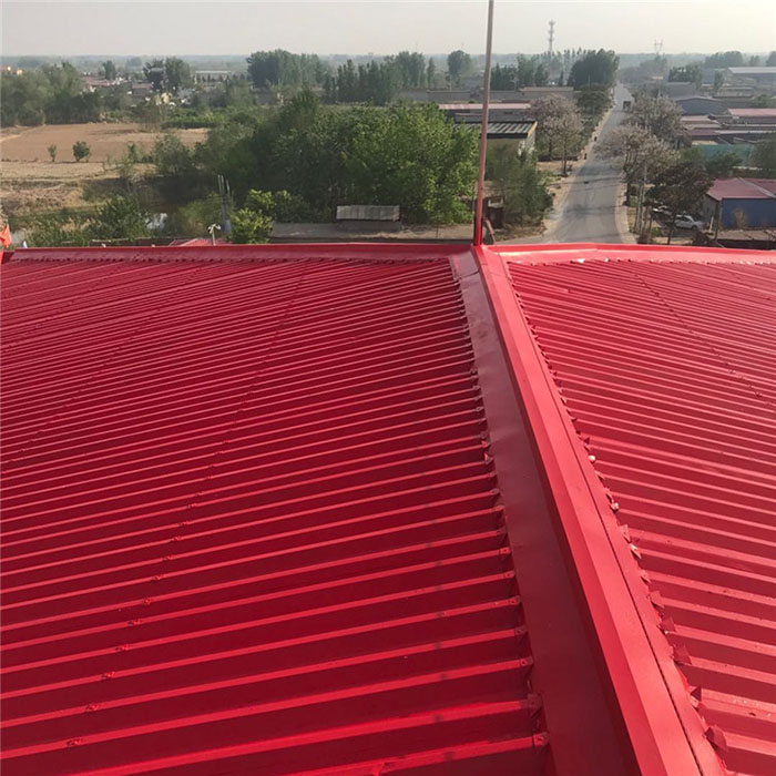 重慶彩鋼屋面外墻翻新施工:提升建筑外觀與耐久性