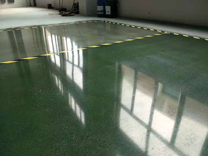 定制環(huán)氧固化劑地坪:打造獨特品質(zhì)與功能