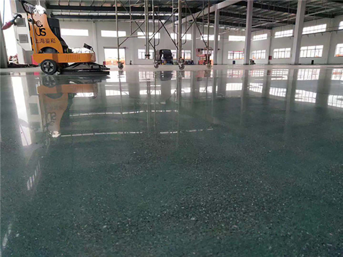 固化劑與地坪漆:化學(xué)與應(yīng)用